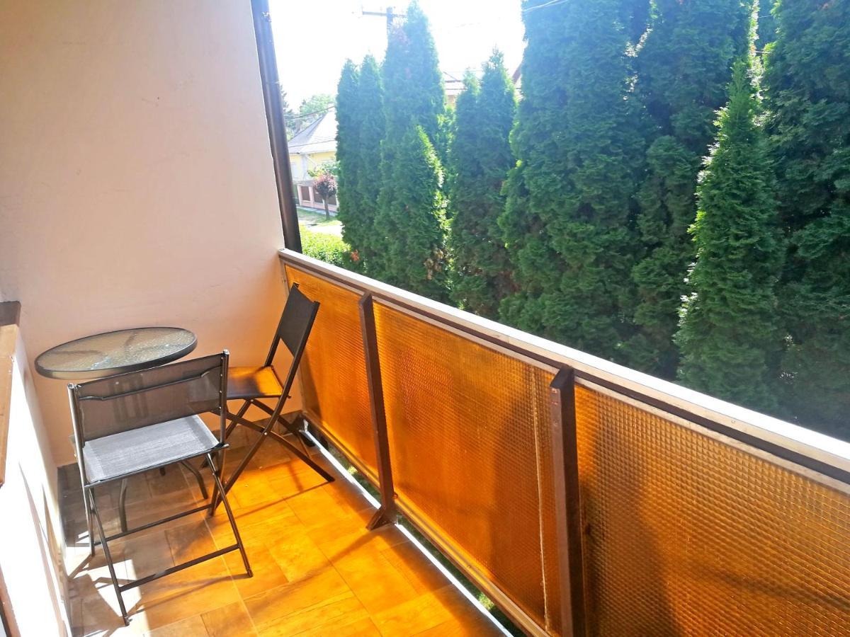 Rubin Apartman Hajdúszoboszló Esterno foto