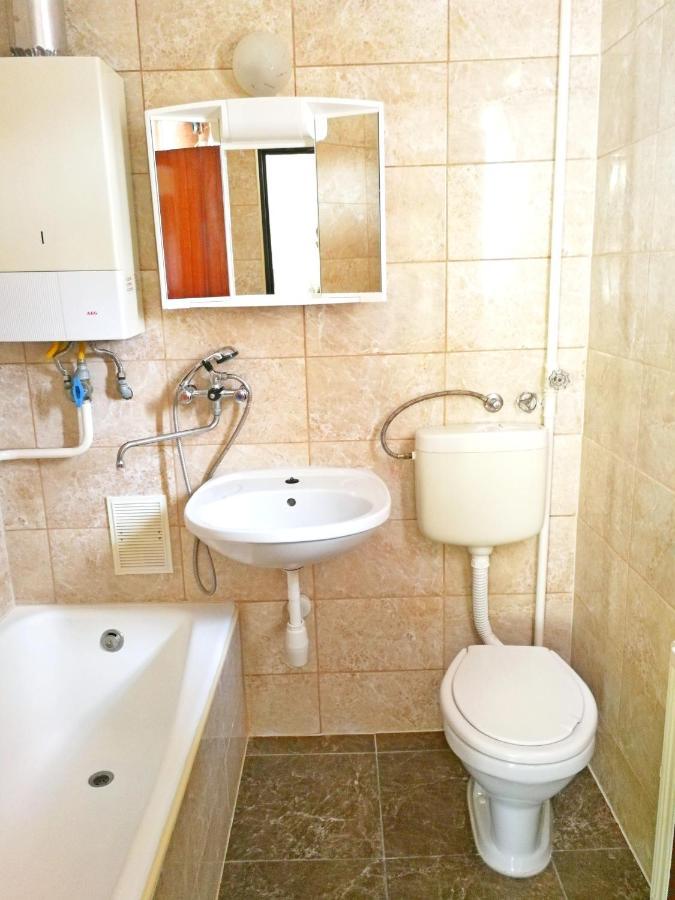 Rubin Apartman Hajdúszoboszló Esterno foto