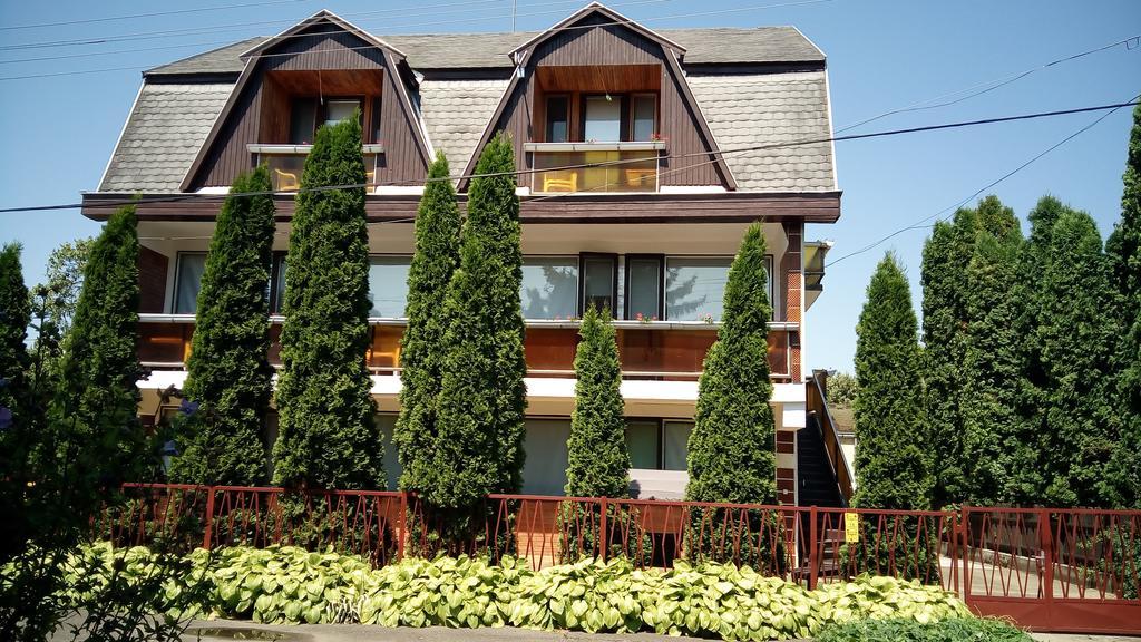 Rubin Apartman Hajdúszoboszló Esterno foto